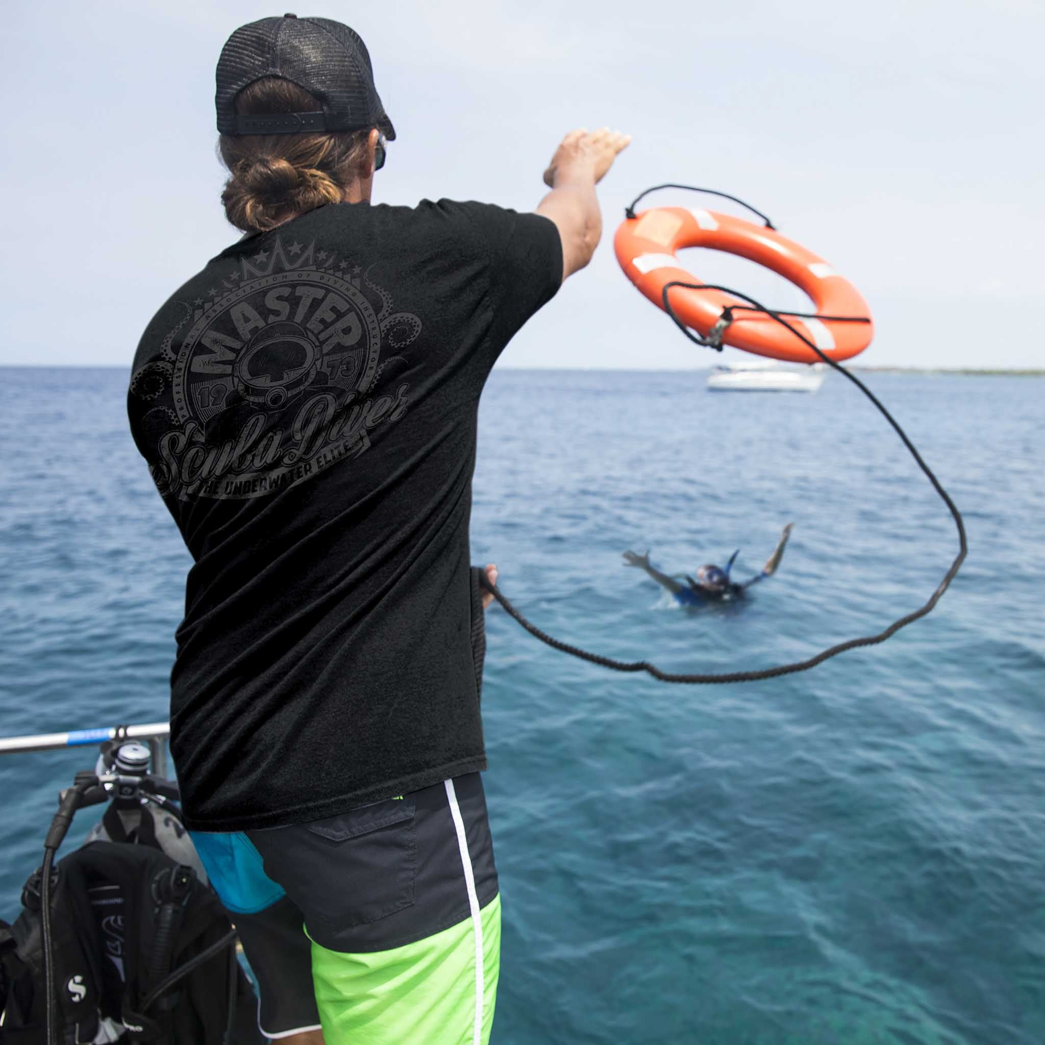 PADI Rescue Diver – Rescue Ready 3-in-1